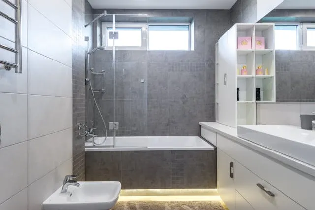 What Renovation Ideas Can Make Your Bathroom Look More Spacious
