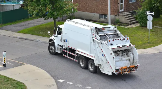 Why an Effective Sanitation Service is Critical for Improving Air Quality in Urban Areas