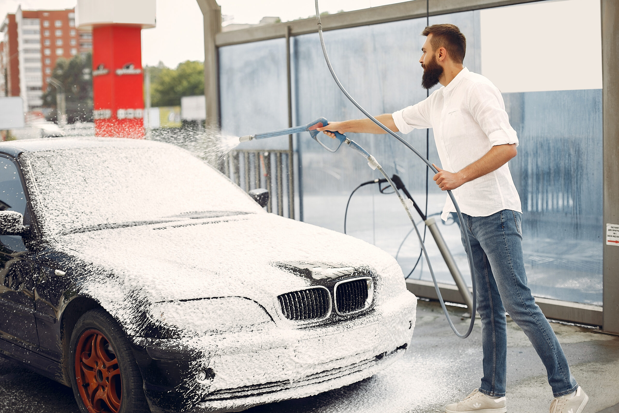 Mobile Car Wash Prices in the UAE: Cost, Factors & Value