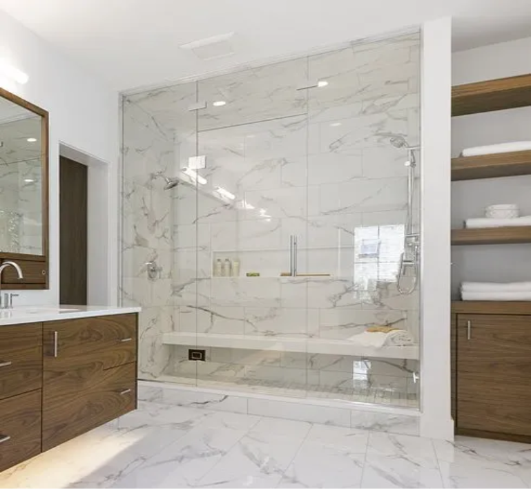 Top Reasons to Choose a Local Glass and Mirror Shop for Custom Installations 