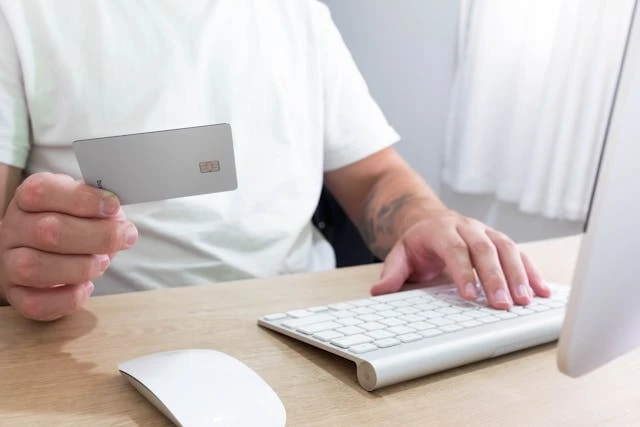 Can I Do My White Card Course Completely Online in Australia