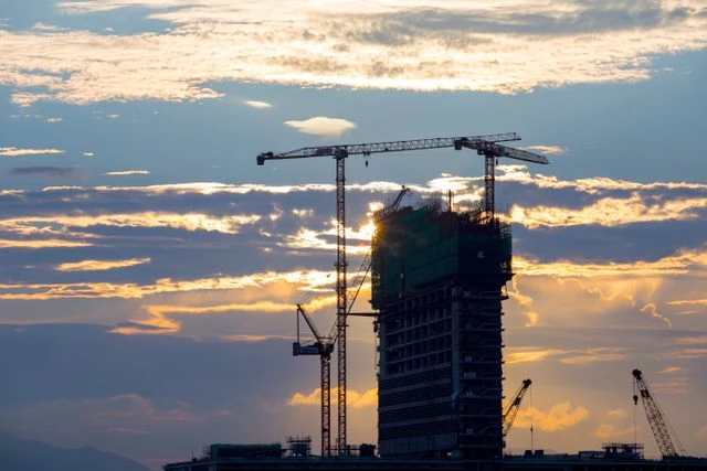 Construction Industry Trends Growth, Technology, and Challenges