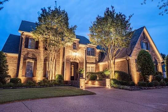 Outdoor Light Fixtures Worth Considering for Every Part of Your Home's Exterior